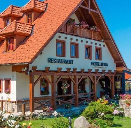 Hotel Leyla Frymburk Exteriör bild