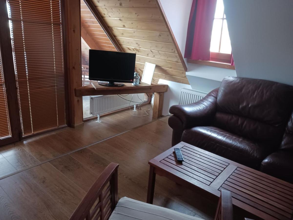 Hotel Leyla Frymburk Exteriör bild