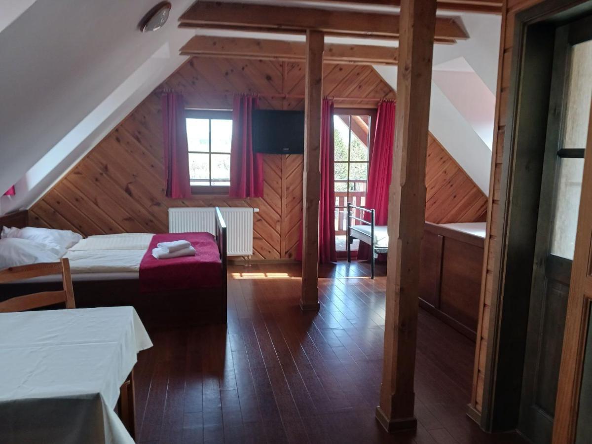 Hotel Leyla Frymburk Exteriör bild