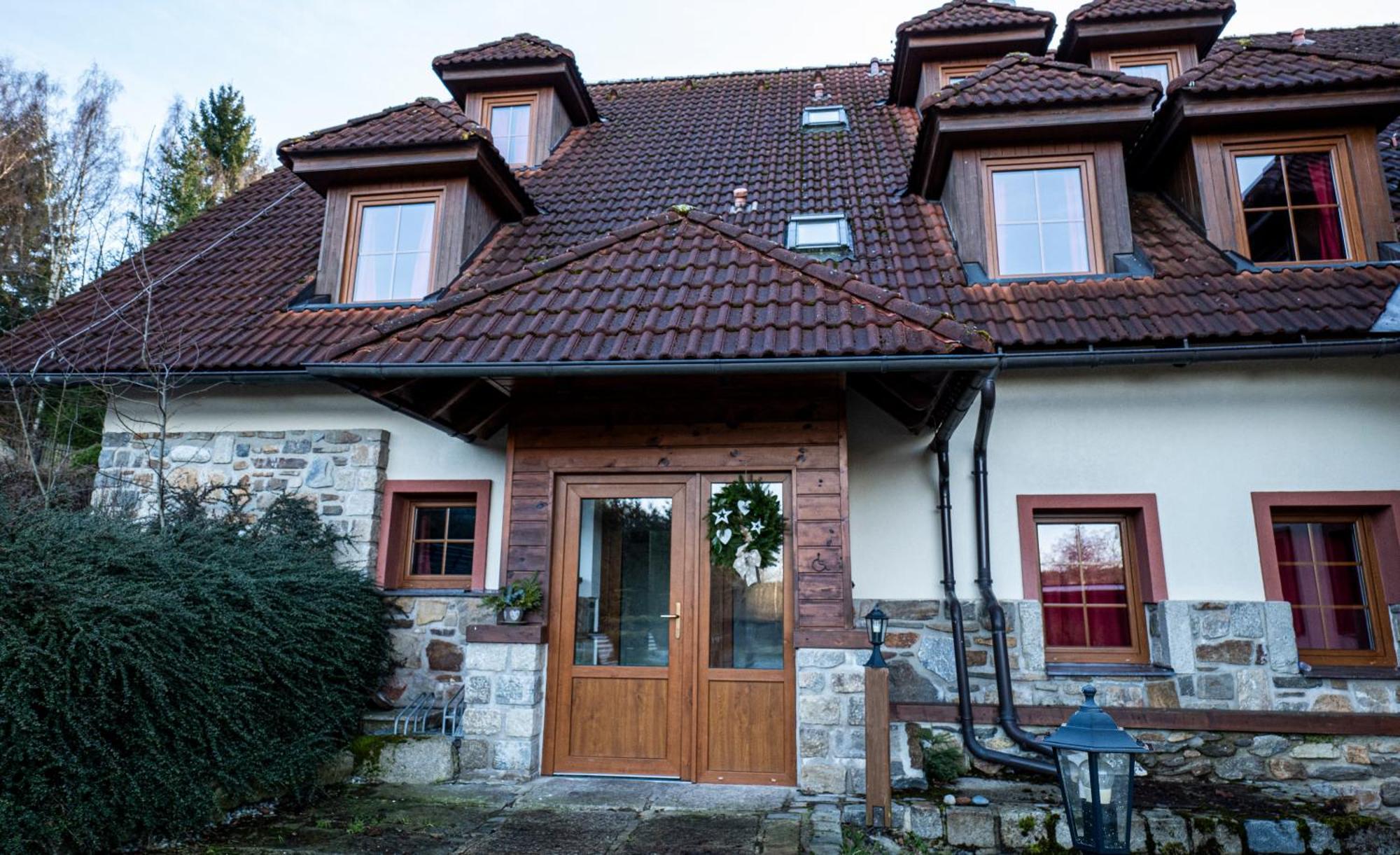 Hotel Leyla Frymburk Exteriör bild