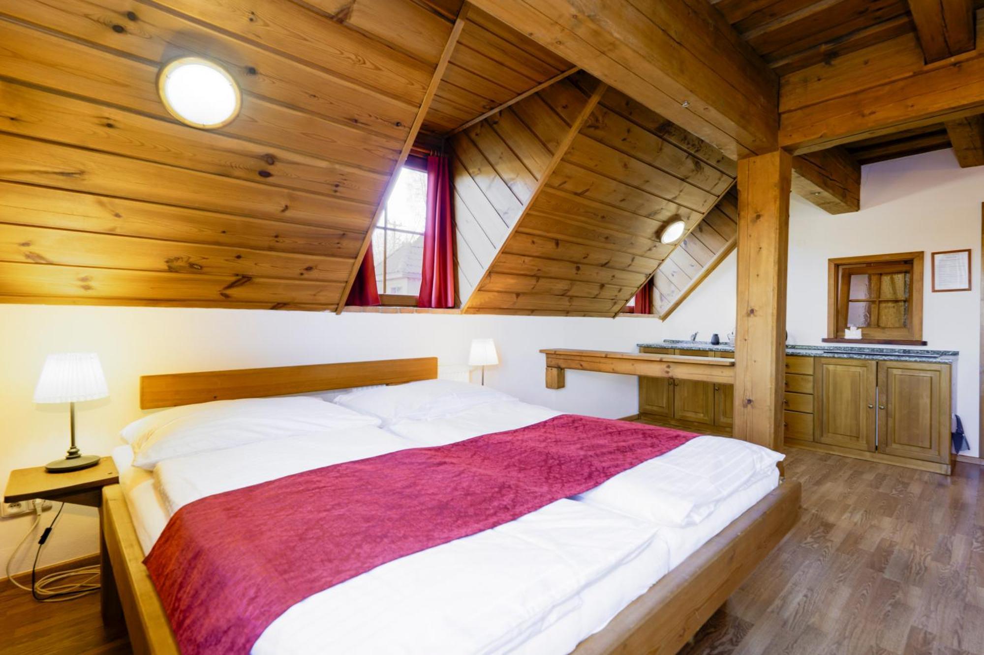 Hotel Leyla Frymburk Exteriör bild