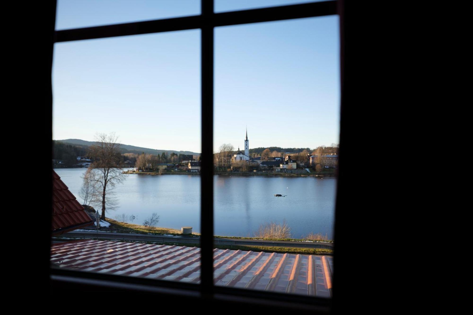 Hotel Leyla Frymburk Exteriör bild
